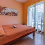 Дом отдыха Amazing In With Kitchen *